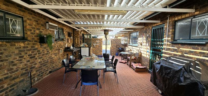 4 Bedroom Property for Sale in Vaalpark Free State